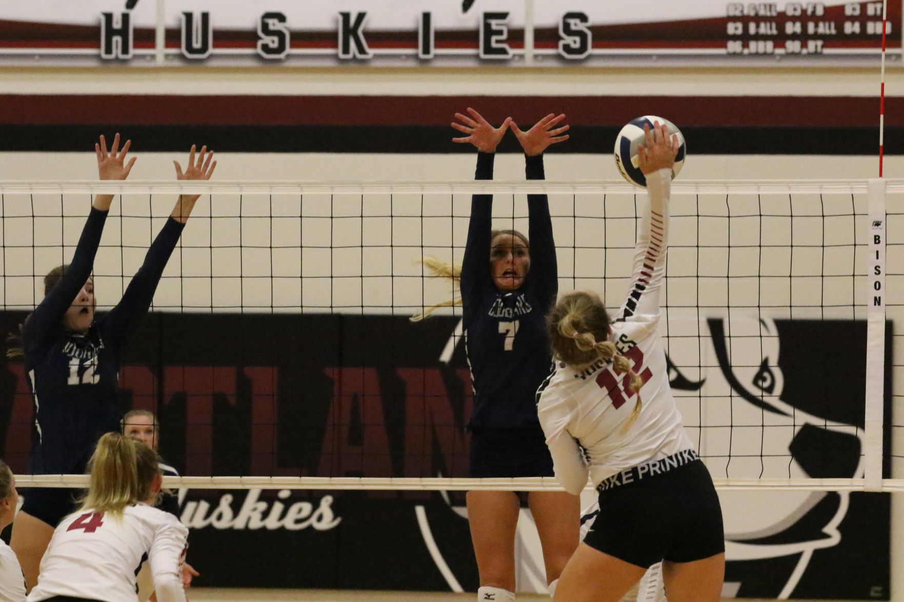 Cross County vs. Heartland volleyball 27.JPG